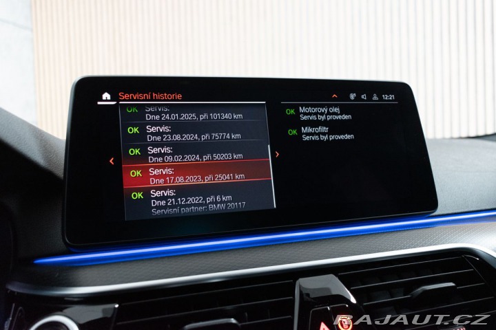 BMW 5 520d xD ///M*ZÁRUKA*TAŽNÉ 2023