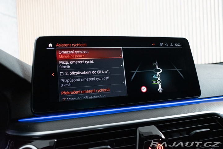 BMW 5 520d xD /REZERVACE 2023