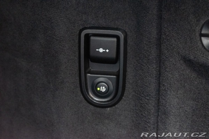 BMW 5 520d xD ///M*ZÁRUKA*TAŽNÉ 2023