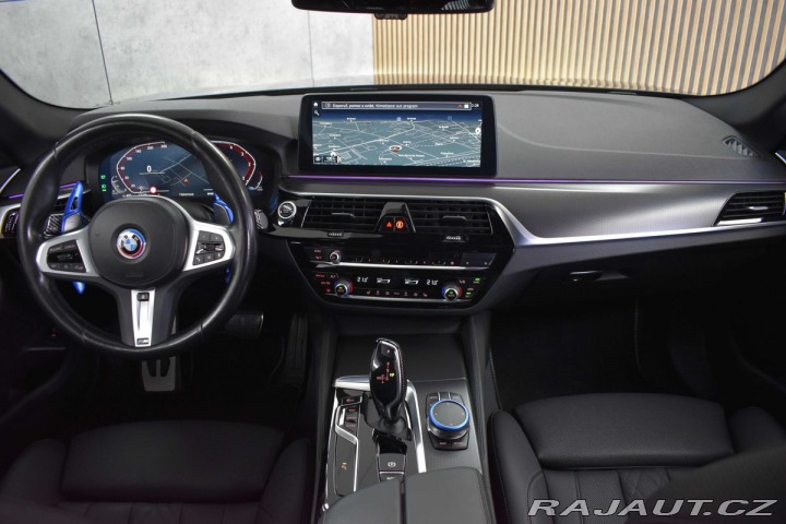 BMW 5 520d xD ///M*ZÁRUKA*TAŽNÉ 2023