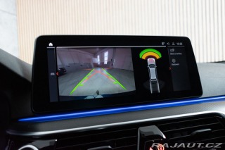 BMW 5 520d xD ///M*ZÁRUKA*TAŽNÉ 2023