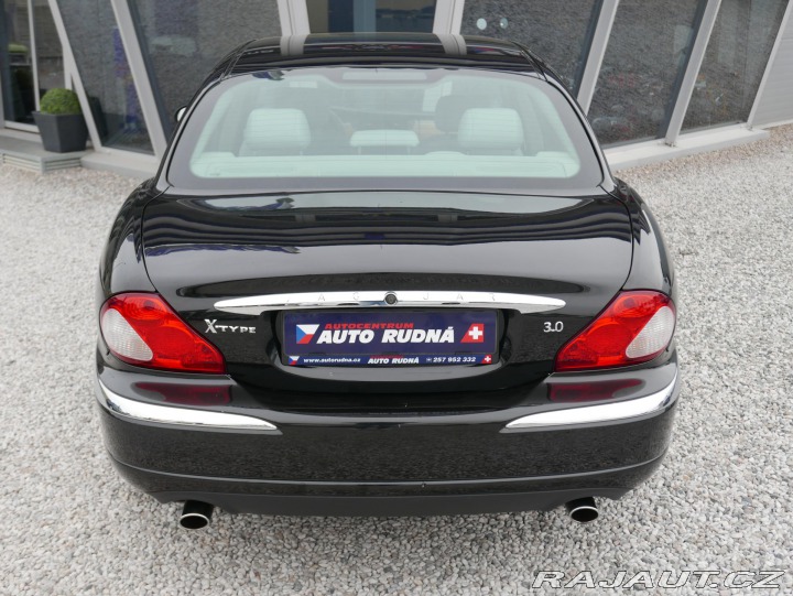 Jaguar X-Type 3,0 V6 AWD Executive REZE 2003