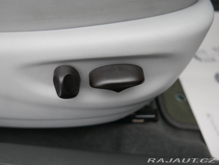 Jaguar X-Type 3,0 V6 AWD Executive REZE 2003