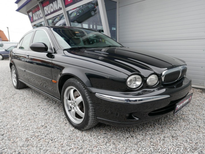 Jaguar X-Type 3,0 V6 AWD Executive REZE 2003