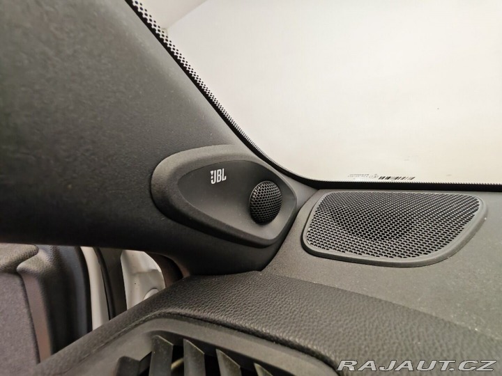 Toyota Yaris 1.5 Hybrid e-CVT Selectio 2023