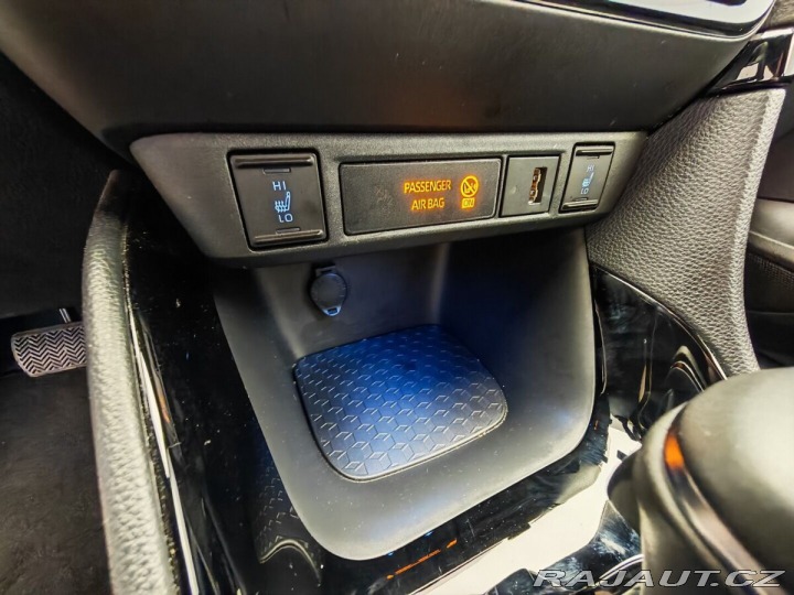 Toyota Yaris 1.5 Hybrid e-CVT Selectio 2023