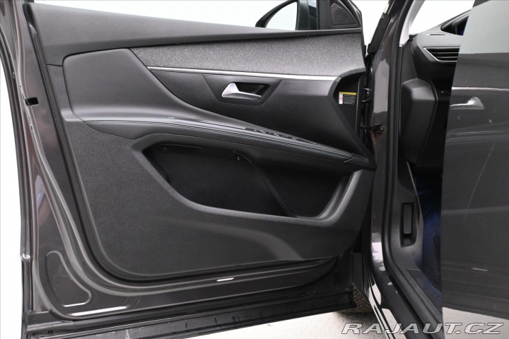 Peugeot 5008 2,0 BlueHdi 130 kW AT All 2022