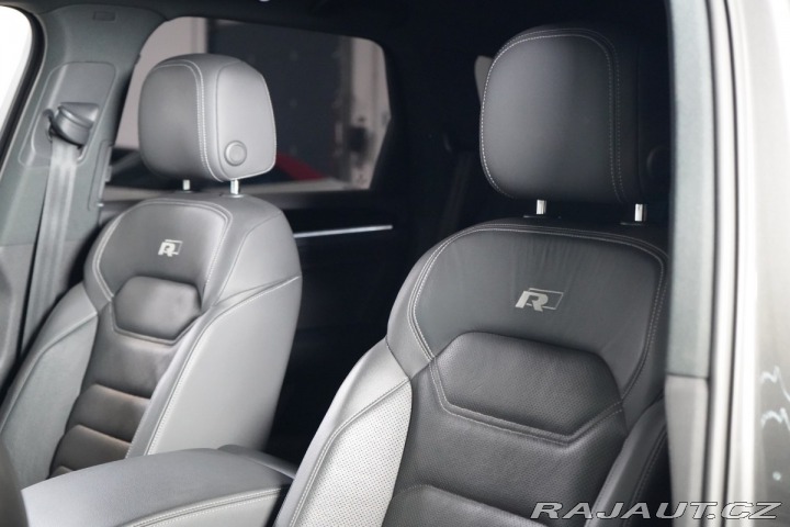 Volkswagen Touareg 3.0TDI*4M*R-LINE*VZDUCH*M 2020