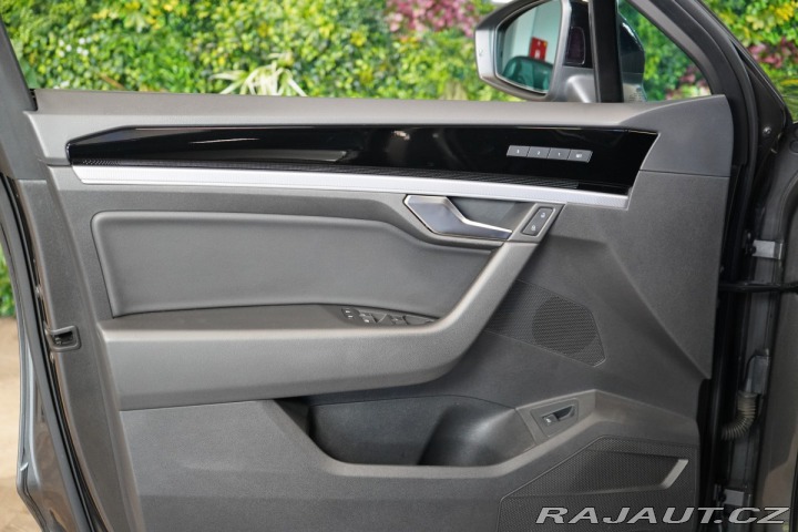 Volkswagen Touareg 3.0TDI*4M*R-LINE*VZDUCH*M 2020