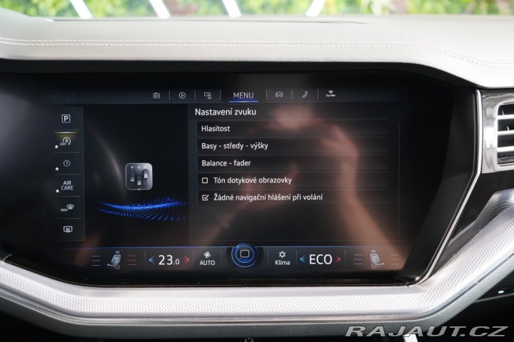 Volkswagen Touareg 3.0TDI*4M*R-LINE*VZDUCH*M 2020