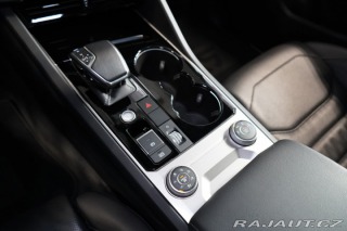 Volkswagen Touareg 3.0TDI*4M*R-LINE*VZDUCH*M 2020