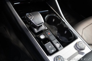 Volkswagen Touareg 3.0TDI*4M*R-LINE*VZDUCH*M 2020
