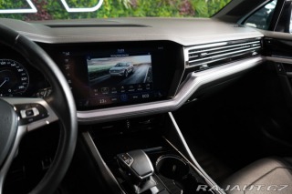 Volkswagen Touareg 3.0TDI*4M*R-LINE*VZDUCH*M 2020