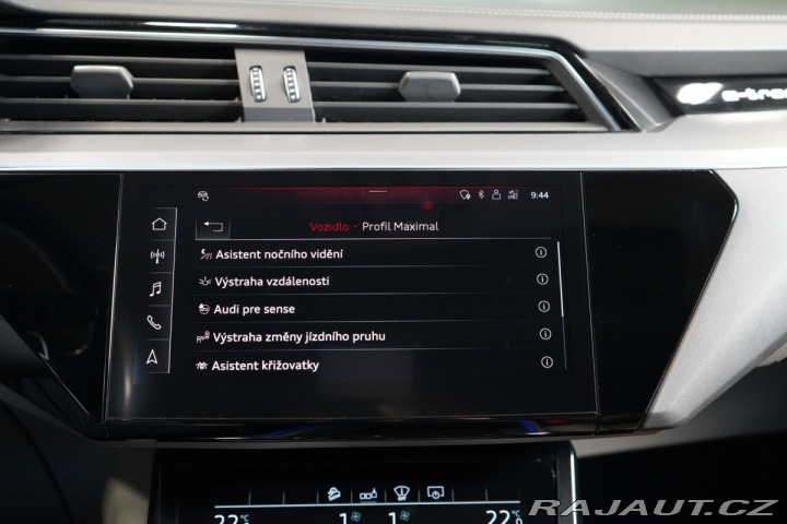 Audi e-tron 55*QUATTRO*PANO*MASÁŽ*MAT 2020