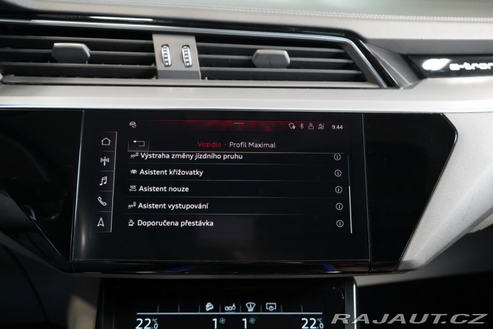 Audi e-tron 55*QUATTRO*PANO*MASÁŽ*MAT 2020