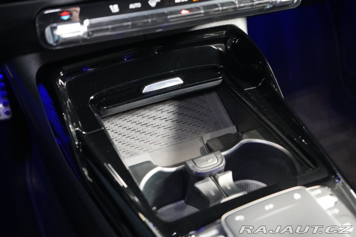 Mercedes-Benz CLA 45S*AMG*SB*PANO*TAŽNÉ*BUR 2023