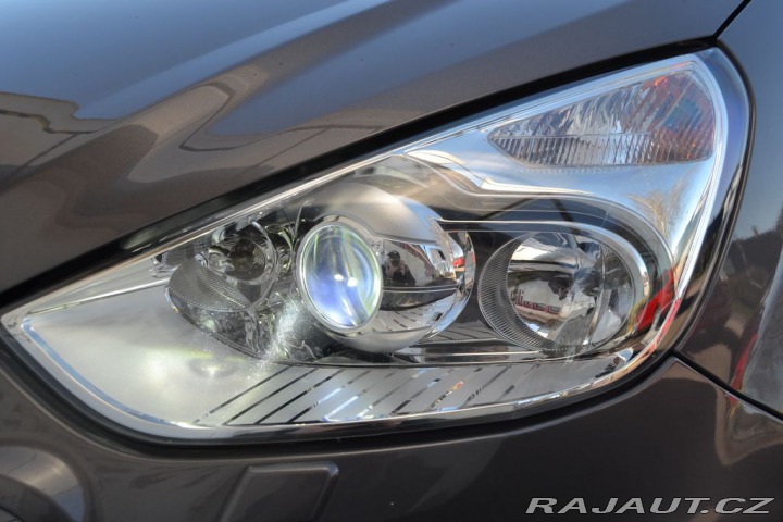 Ford S-MAX 2.0 TDCI 103kW Titanium P 2013