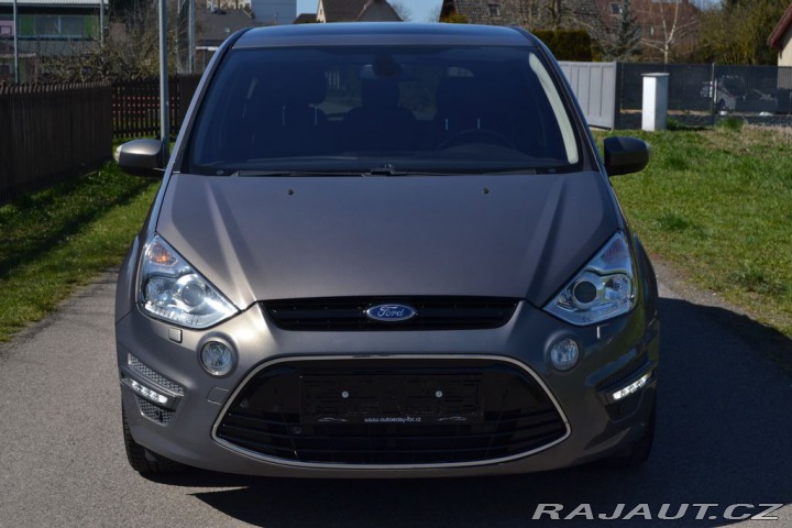 Ford S-MAX 2.0 TDCI 103kW REZERVACE 2013