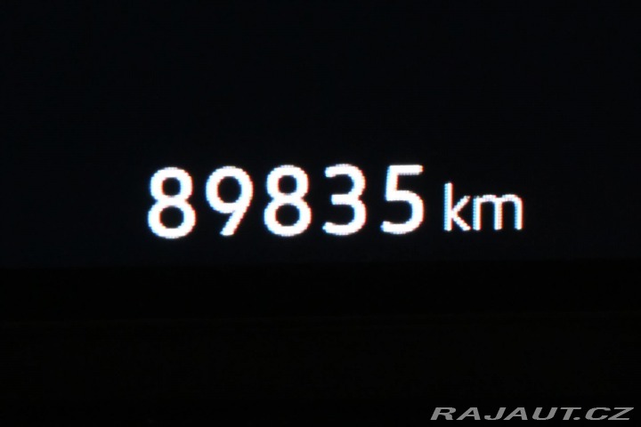 Volkswagen Golf 1,0 TSI 81kW Life Záruka 2021