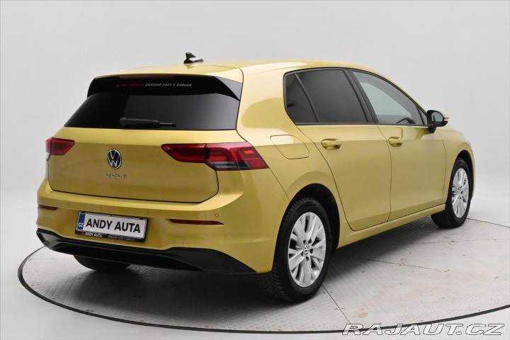 Volkswagen Golf 1,0 TSI 81kW Life Záruka 2021