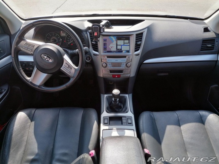 Subaru Outback 2.5i Comfort MY2010 2010