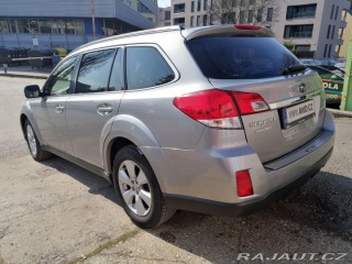 Subaru Outback 2.5i Comfort MY2010 2010