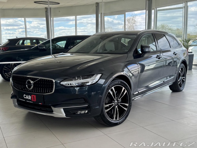 Volvo V90 CC*D5 173kW*AWD*KeyLess*T