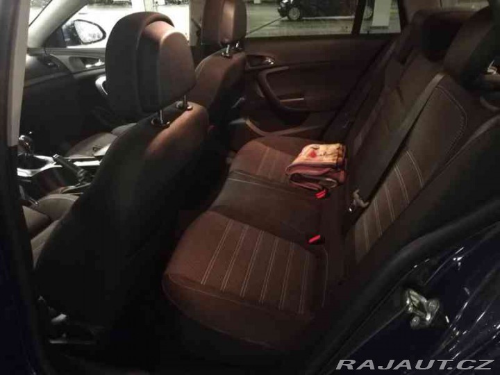 Opel Insignia 2,0TDCi 2011