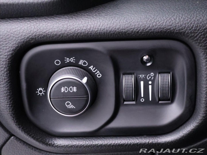 Dodge RAM 5,7 291kW 4x4 Crew Cab CZ 2023