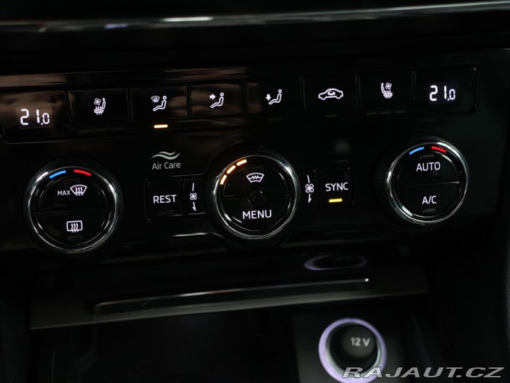 Škoda Superb 2,0 TDI DSG CZ L&K 1. 2021