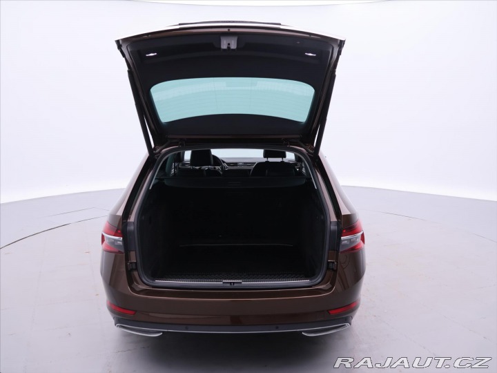 Škoda Superb 2,0 TDI DSG CZ L&K 1. 2021