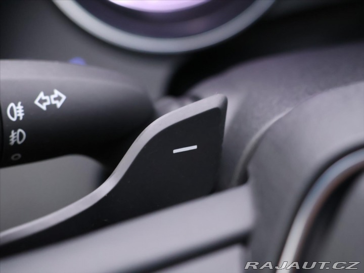 Toyota Camry 2,5 HEV Aut. CZ Executive 2021