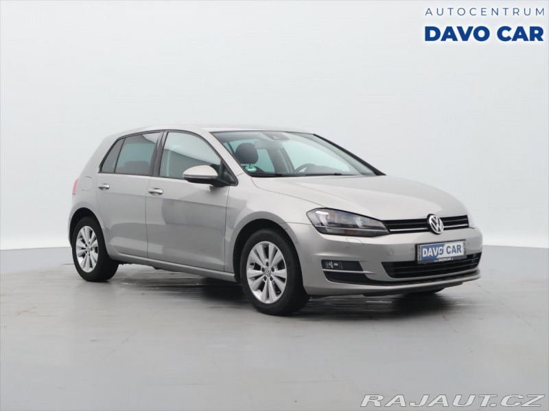 Volkswagen Golf 1,2 TSI Xenon Serv.kniha