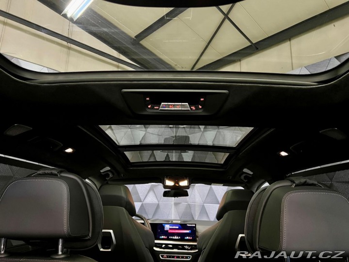 BMW X7 M60i xDrive INDIVIDUAL, M 2024