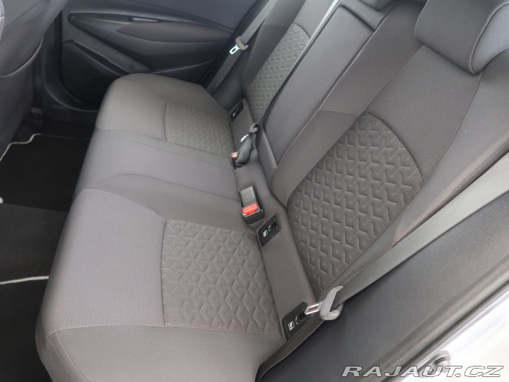 Toyota Corolla 1.8Hybrid,CZ,1Maj,Comfort 2022