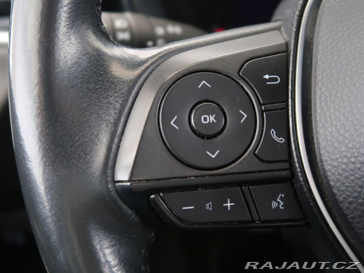 Toyota Corolla 1.8Hybrid,CZ,1Maj,Comfort 2022