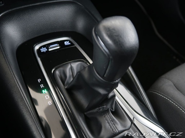 Toyota Corolla 1.8Hybrid,CZ,1Maj,Comfort 2022