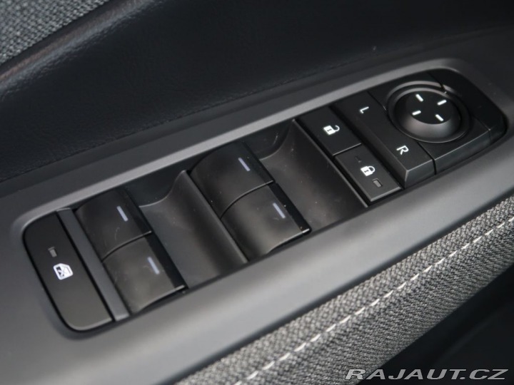 Lexus Ostatní modely LBX 1.5Hybrid,67kW,AT,CZ,1Maj 2024