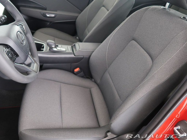 Lexus Ostatní modely LBX 1.5Hybrid,67kW,AT,CZ,1Maj 2024