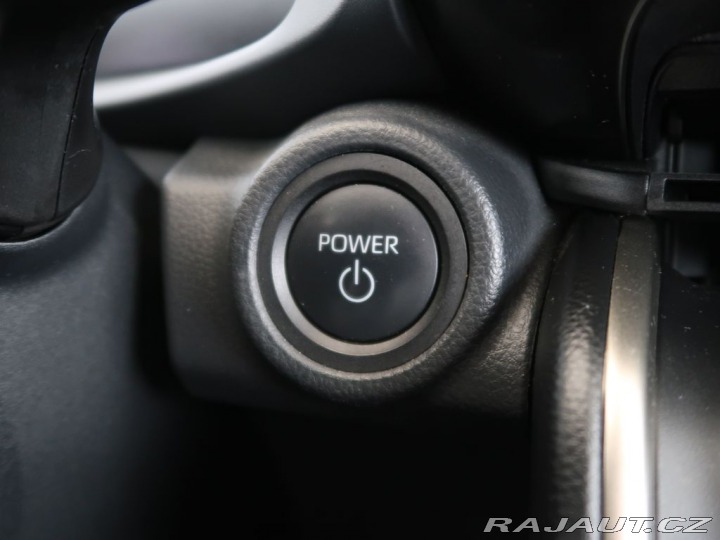 Toyota C-HR 2.0Plug-in,CZ,1Maj,Execut 2024