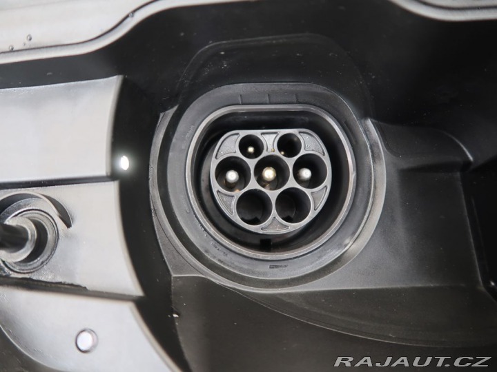 Toyota C-HR 2.0Hybrid,PHEV,CZ,Executi 2025
