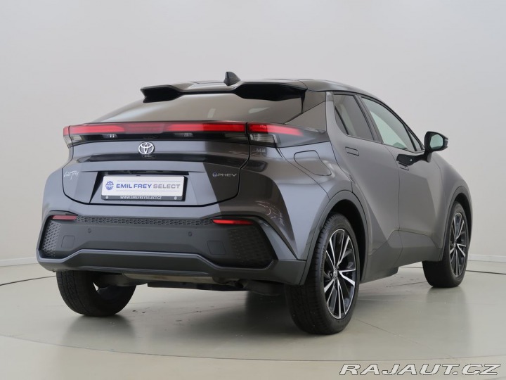Toyota C-HR 2.0Hybrid,PHEV,CZ,Executi 2025
