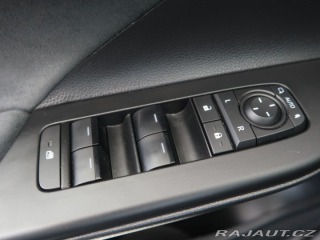 Toyota C-HR 2.0Plug-in,CZ,1Maj,Execut 2024