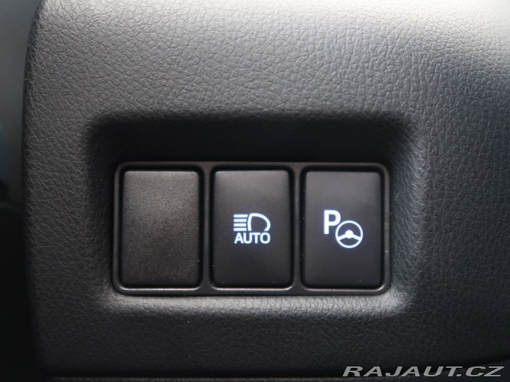 Toyota C-HR 2.0Hybrid,CZ,Selection 2020