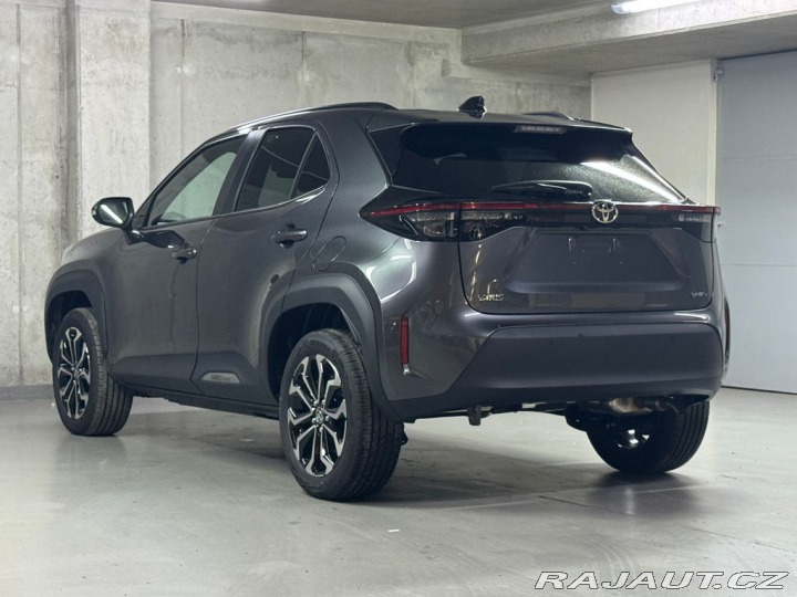 Toyota Yaris Cross STYLE 1.5 Hybrid FWD 116k 2026