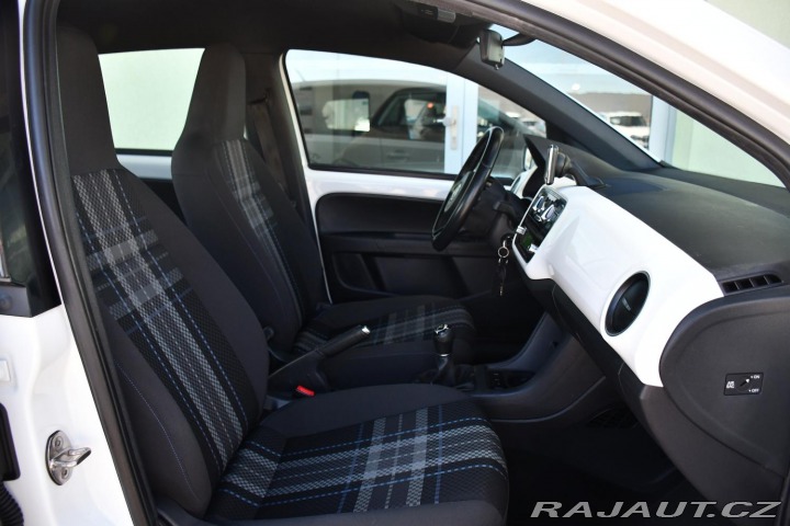 Volkswagen up! 1.0MPI 2x SADA KOL 2015