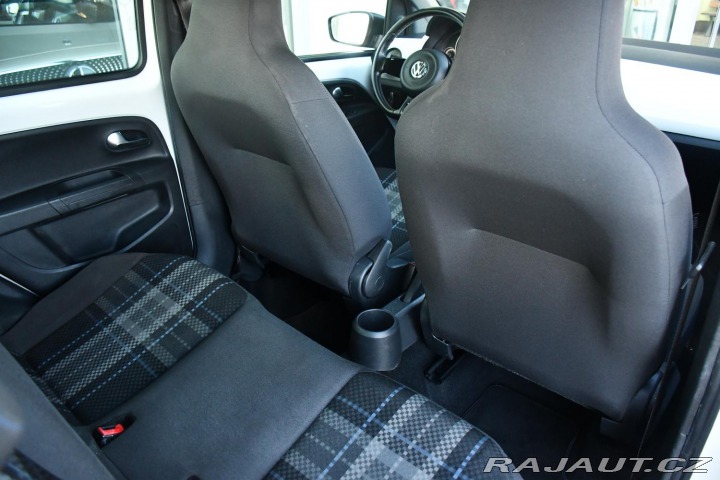 Volkswagen up! 1.0MPI 2x SADA KOL 2015