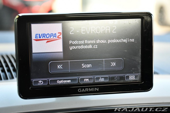 Volkswagen up! 1.0MPI 2x SADA KOL 2015