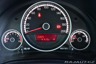 Volkswagen up! 1.0MPI 2x SADA KOL 2015