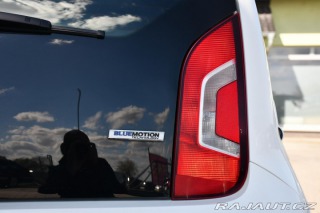 Volkswagen up! 1.0MPI 2x SADA KOL 2015